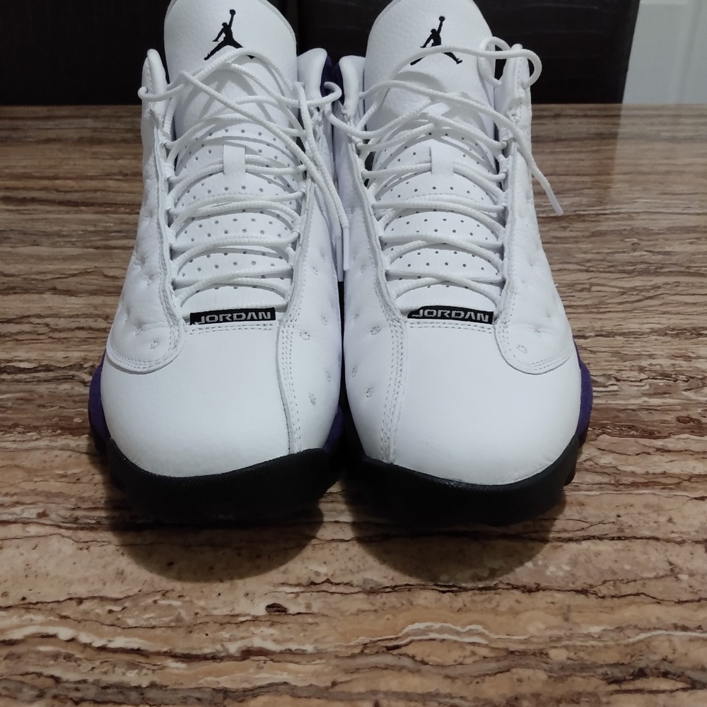 Jordan 13 Lakers size 11